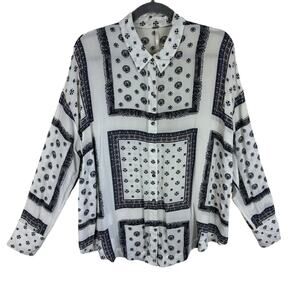 Free People 100% Rayon Collared Long Sleeve Lightweight Button‎ Up Shirt Size S